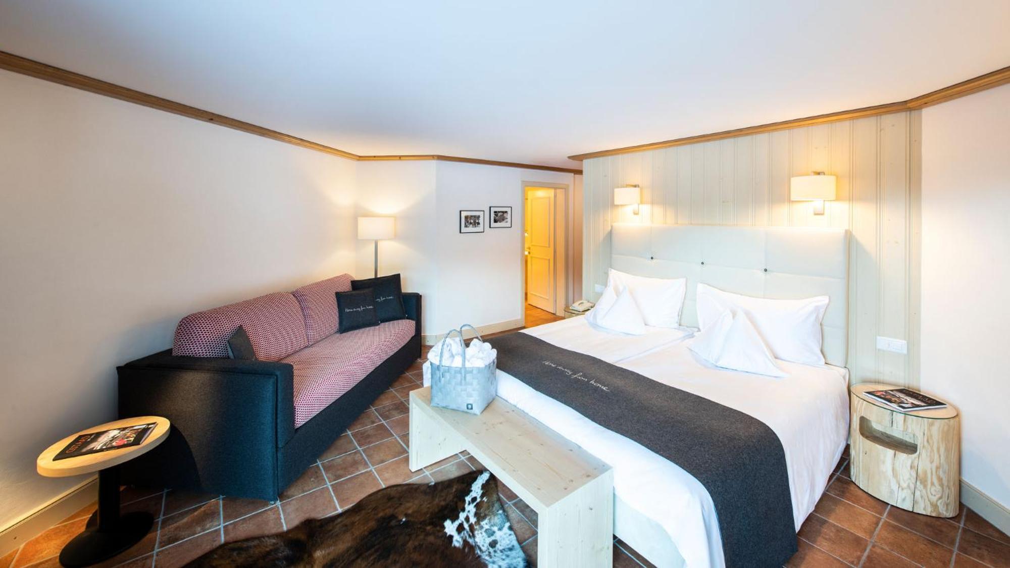 Superior Double or Twin Room Mountain View