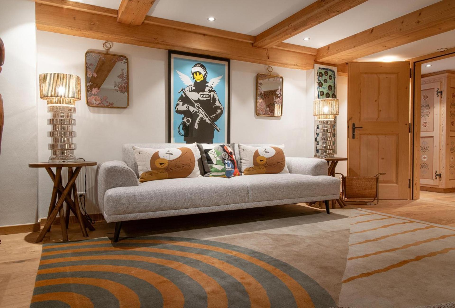 Suite 31