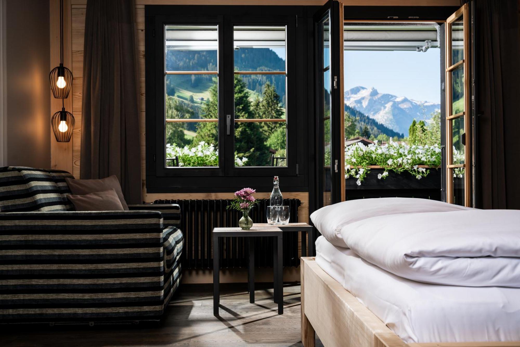 Superior Double Room Chalet Micheline