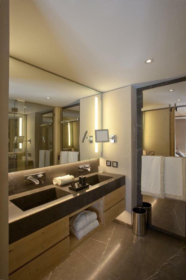 Deluxe Doppelzimmer mit einem Balkon oder einer Terrasse